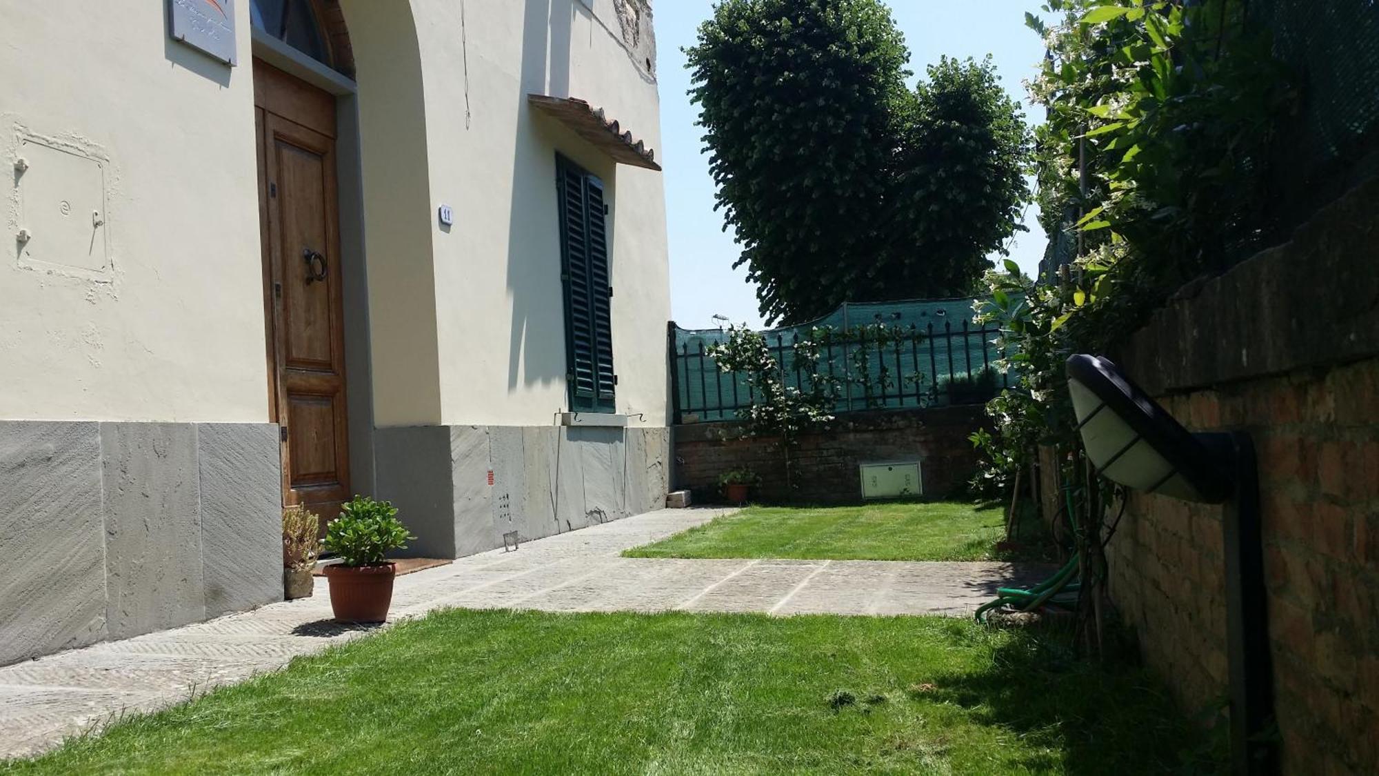 La Stazione Per Dormire Guest House San Piero a Sieve Kamer foto